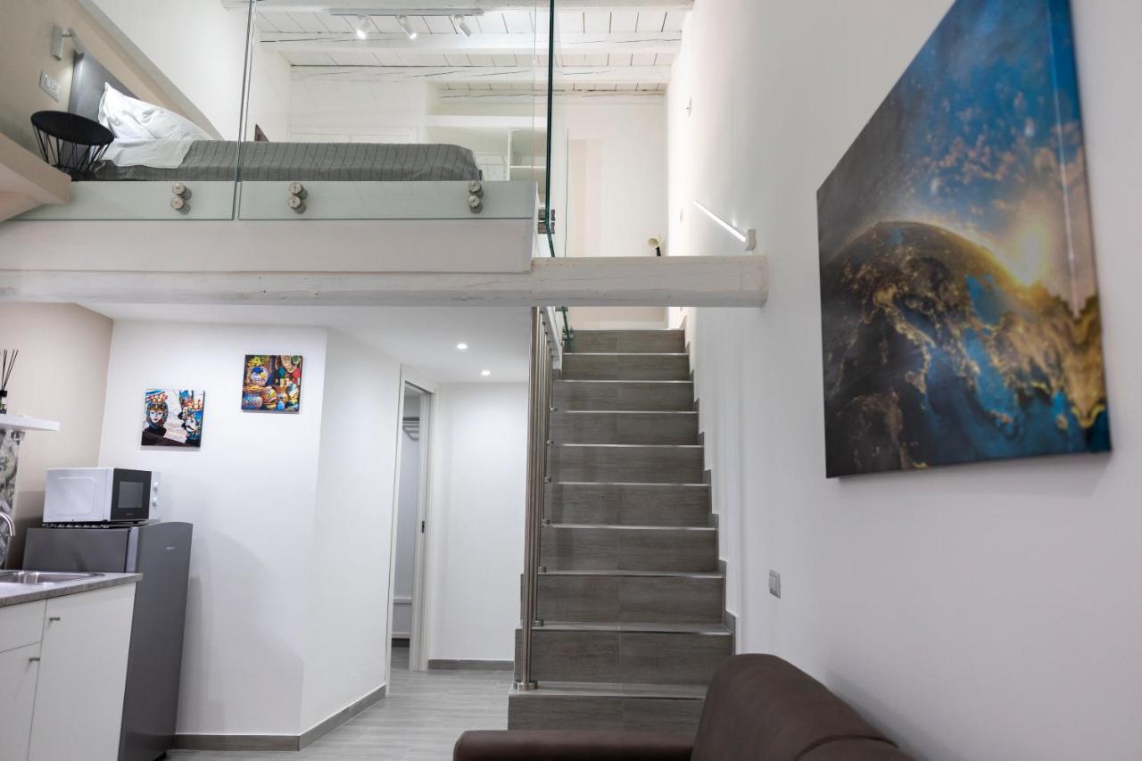 Aurora House Loft Apartment เชฟาลู ภายนอก รูปภาพ
