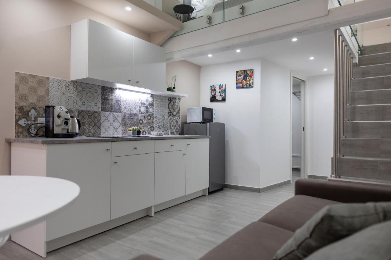 Aurora House Loft Apartment เชฟาลู ภายนอก รูปภาพ