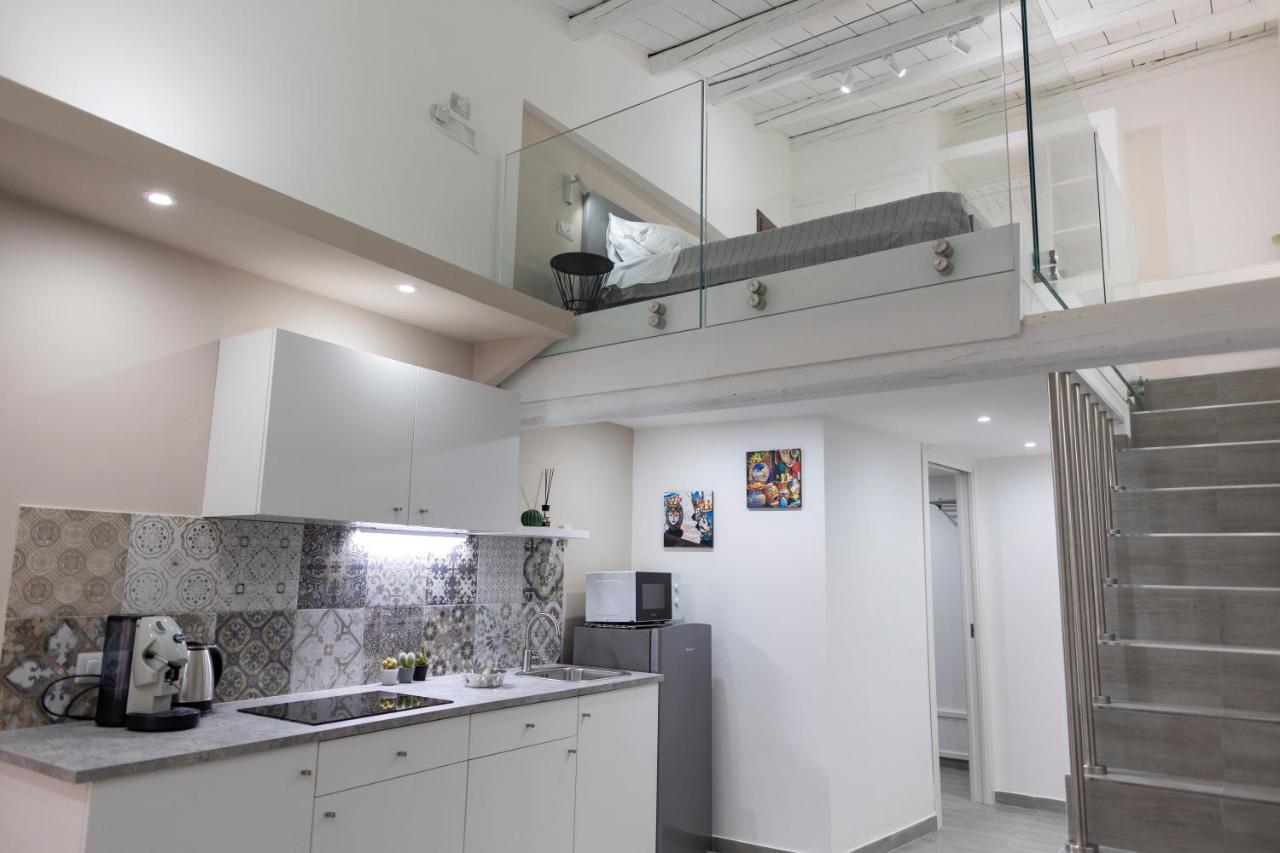 Aurora House Loft Apartment เชฟาลู ภายนอก รูปภาพ
