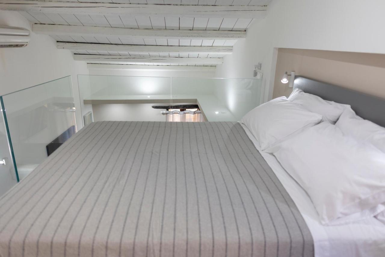 Aurora House Loft Apartment เชฟาลู ภายนอก รูปภาพ